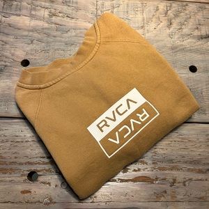 RVCA Woman’s cropped, 3/4 sleeve Sweatshirt